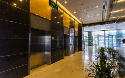 恒通商务园电梯